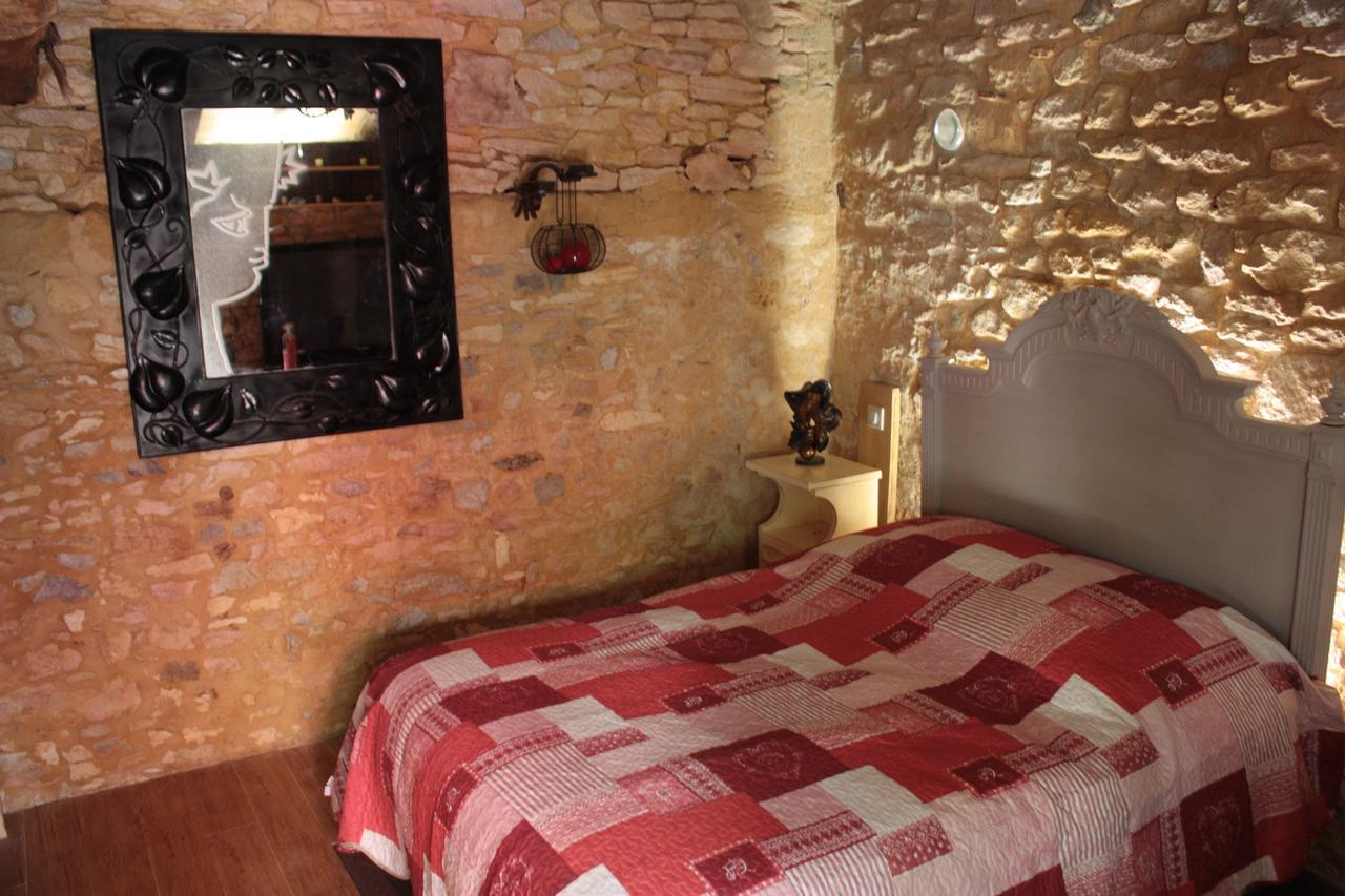 Le Clos Mandalou Bed & Breakfast Saint-Pompont Room photo